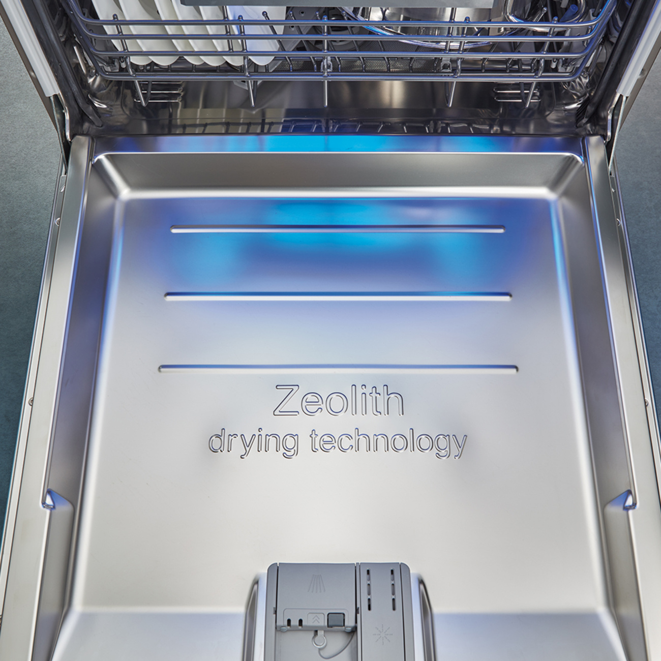 Zeolith Trocknen – Für glänzende Spülergebnisse bei Elektro Glas GmbH in Pöcking